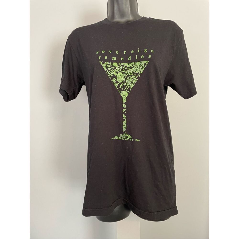 Sovereign Remedies Tee, size M